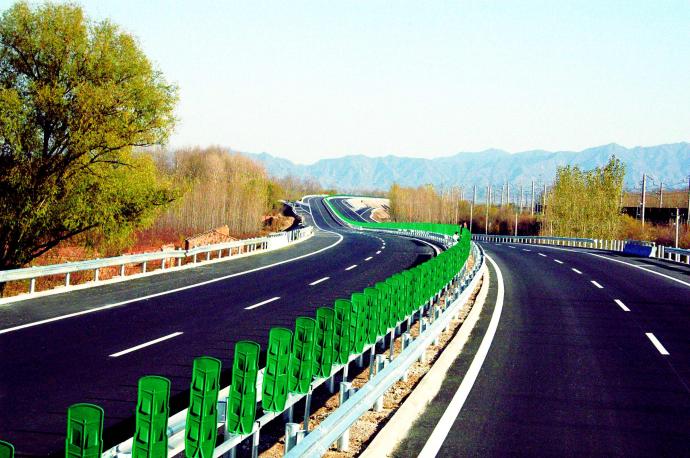 国道风光（13）.jpg